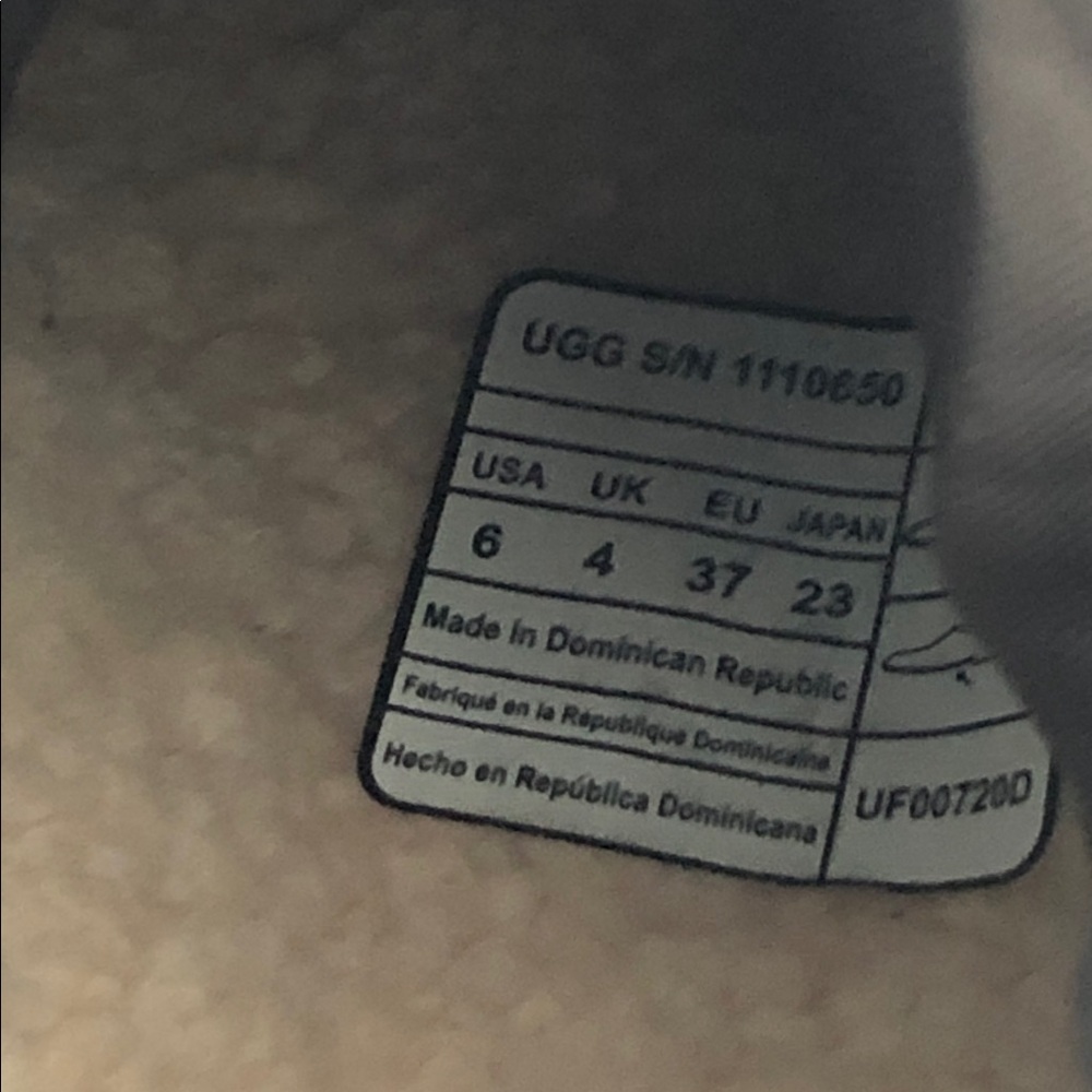 UGG WATERPROOF ANKLE BOOTS - Picture 9 of 14